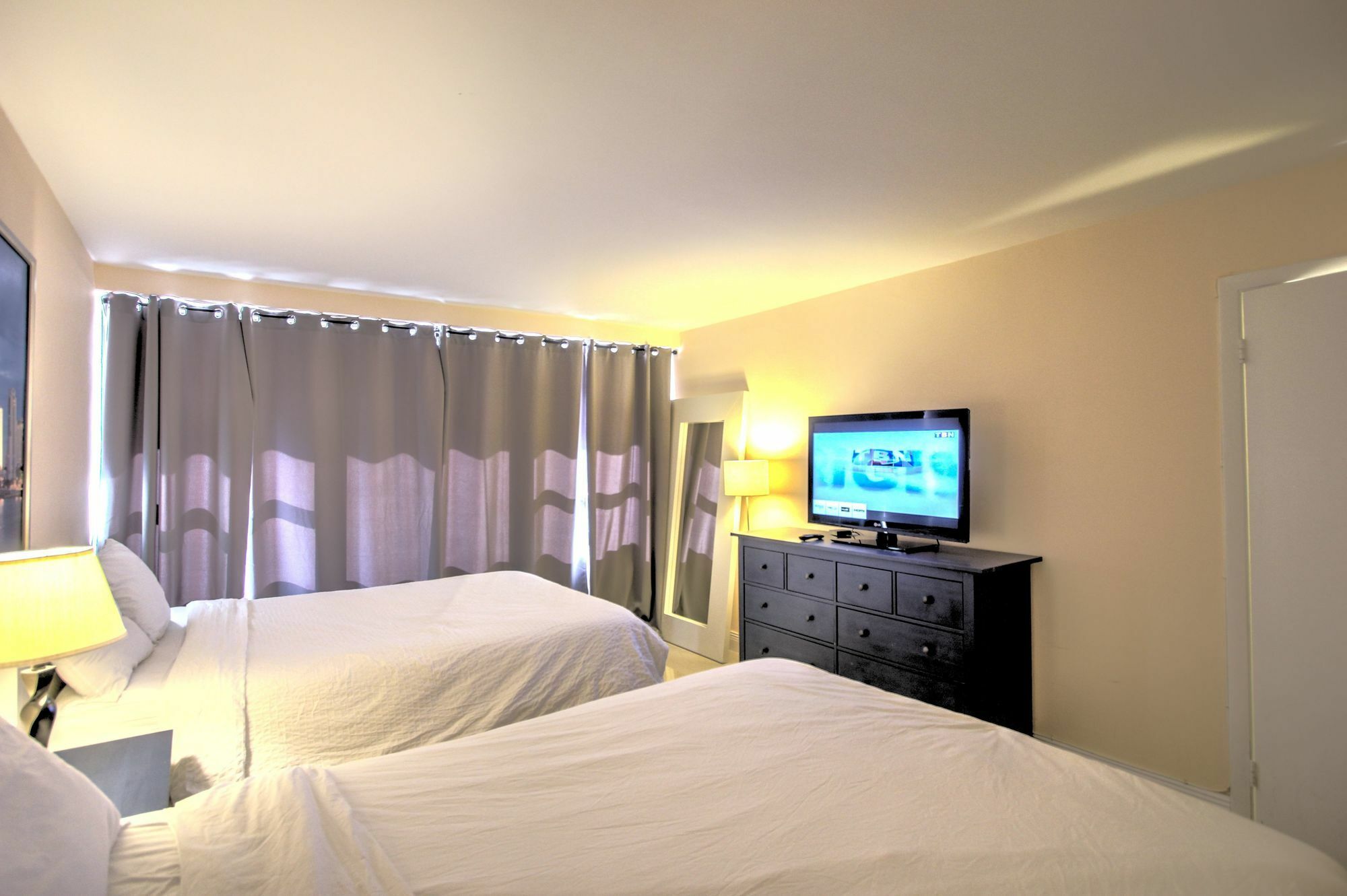 Private Apartments By Vacations On Маямі-Біч Екстер'єр фото